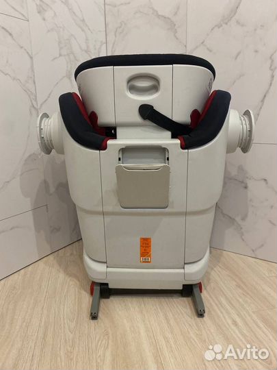 Автокресло britax romer