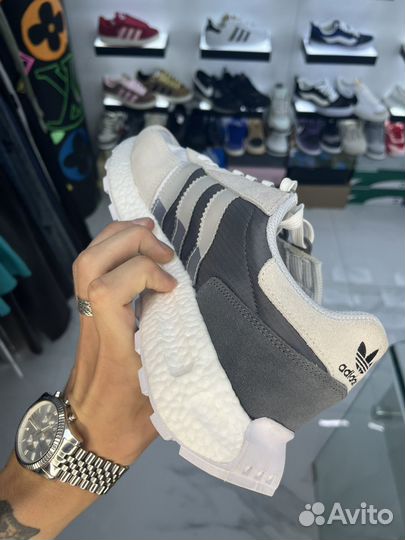 Кроссовки Adidas