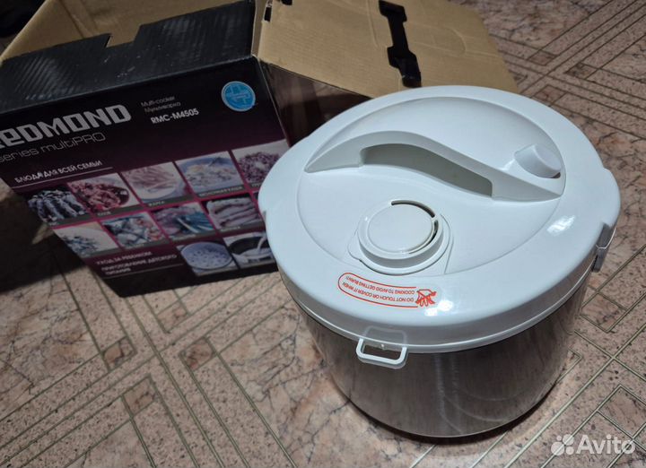 Мультиварка redmond rmc M4505