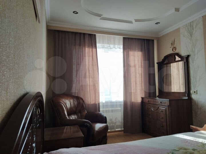 2-к. квартира, 80 м², 7/12 эт.