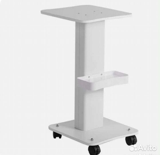 Подставка -тележка под косметологические аппараты