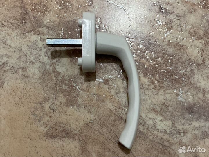 Ручка оконная