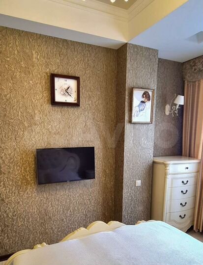 2-к. квартира, 56 м², 2/5 эт.