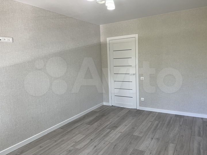 3-к. квартира, 58 м², 1/5 эт.