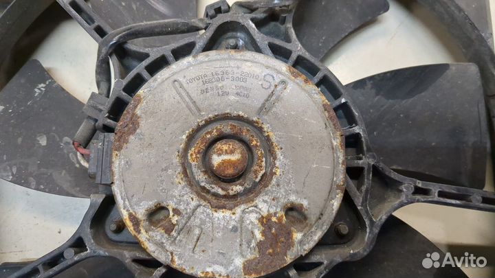 Вентилятор радиатора Toyota Corolla E11