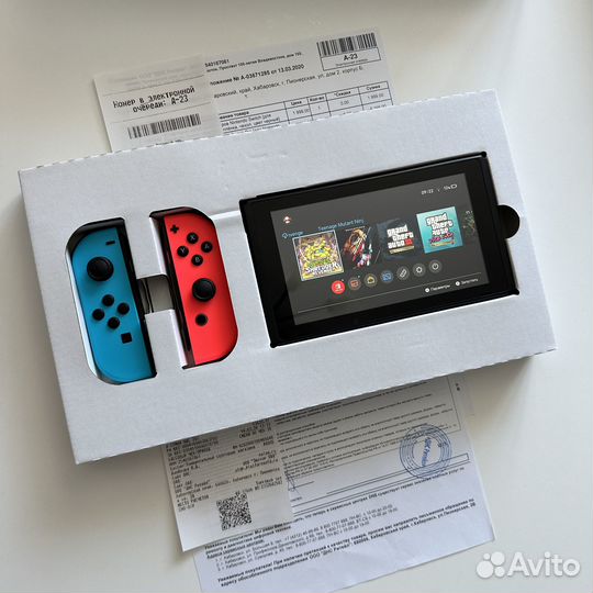 Nintendo Switch 32Gb rev.2 + procontroller