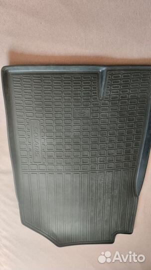 Автомобильные коврики резиновые