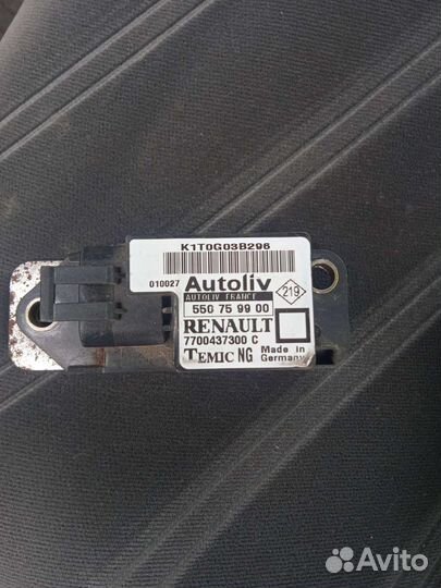 Датчик удара Рено