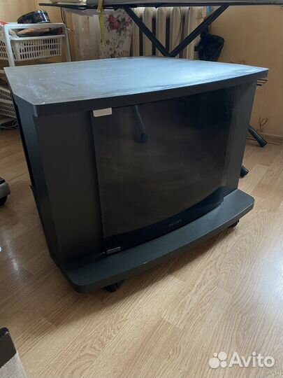 Тумба под телевизор