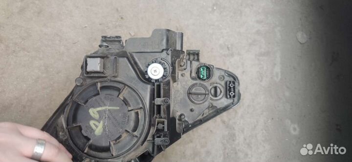 Фара правая KIA sportage 4