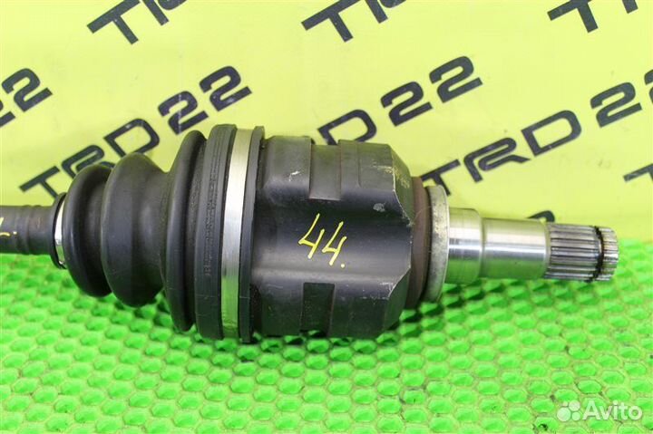 Привод передний левый Toyota Avensis ST220 3S-FE