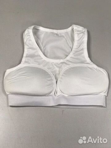 Защита груди женская (топик)