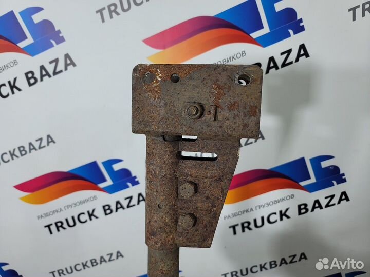 Кронштейн крепления крыла Volvo FH