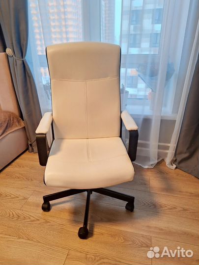 Компьютерный стул IKEA