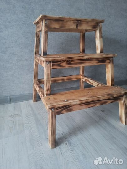 Лестница стремянка деревянная