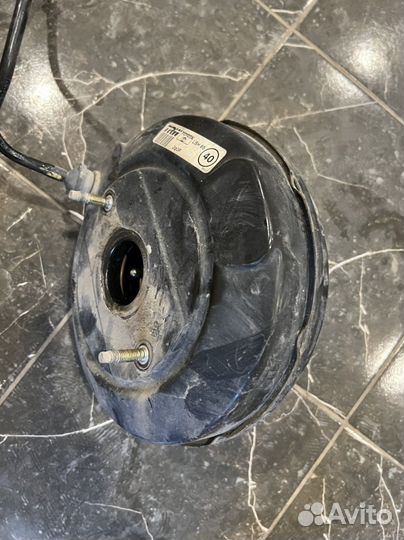 Вакуумный усилитель тормозов toyota corolla 120