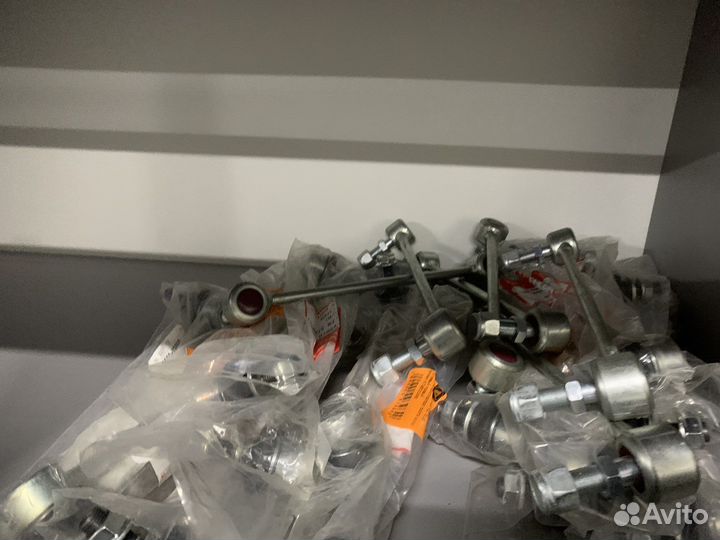 Стойка амортизатора toyota camry 55-70