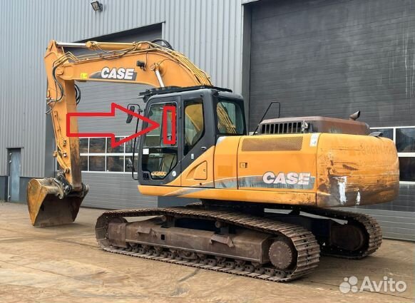 Стекло форточка правая для экскаватора Case CX210C