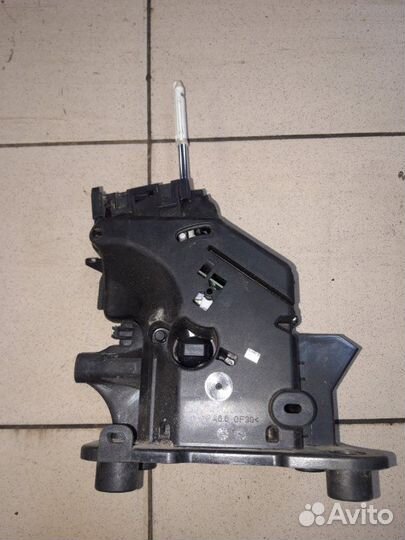 Селектор коробки передач левый Peugeot 3008