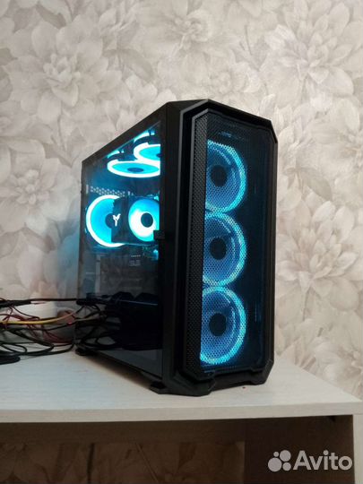 Игровой компьютер 10Core/GTX1070/RAM16Gb