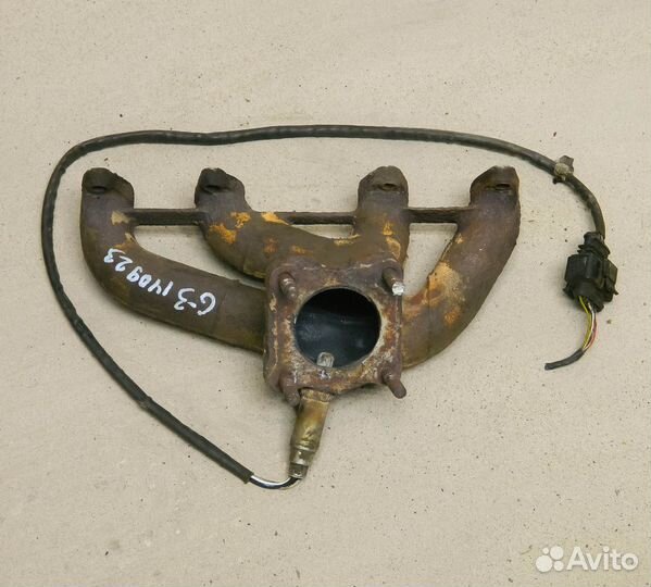 Коллектор выпускной VW Golf 3 1.8 ABS