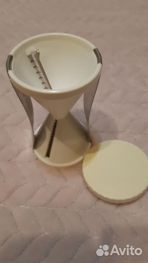 Кухонный гаджет (устройство) для нарезки овощей