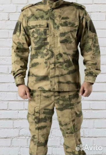 Уставной костюм