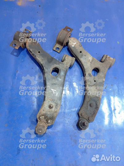 Рычаг подвески передний нижний Ford Focus 1