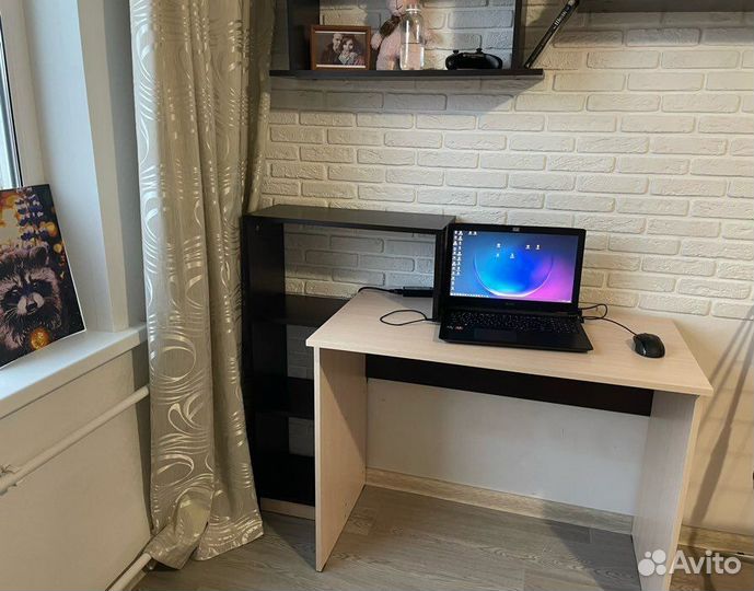 Стол письменный