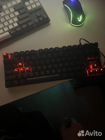 Игровая клавиатура Dexp