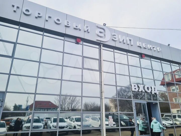 Торговая площадь, 1600 м²