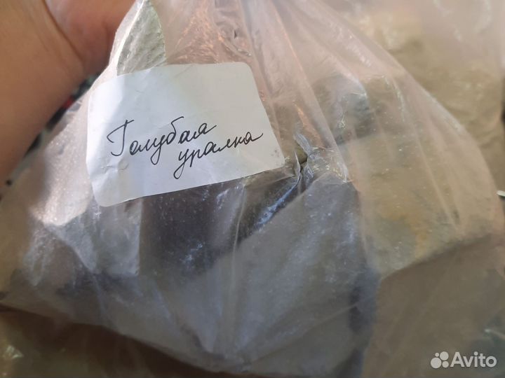 Мел и глина. Некрасова 12. С торца. Маг. Фрукты