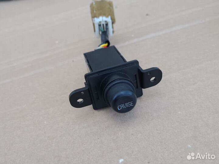 Кнопка круиз-контроля Mitsubishi Galant 8 95-2002г