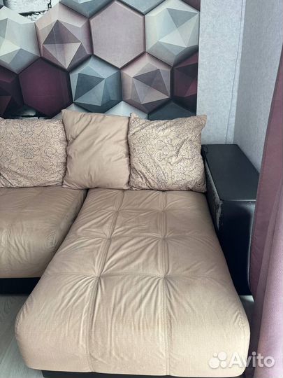 Диван с оттоманкой бу