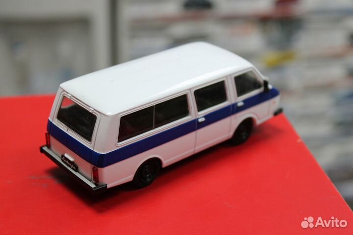 Автолегенды СССР №74раф-22038 