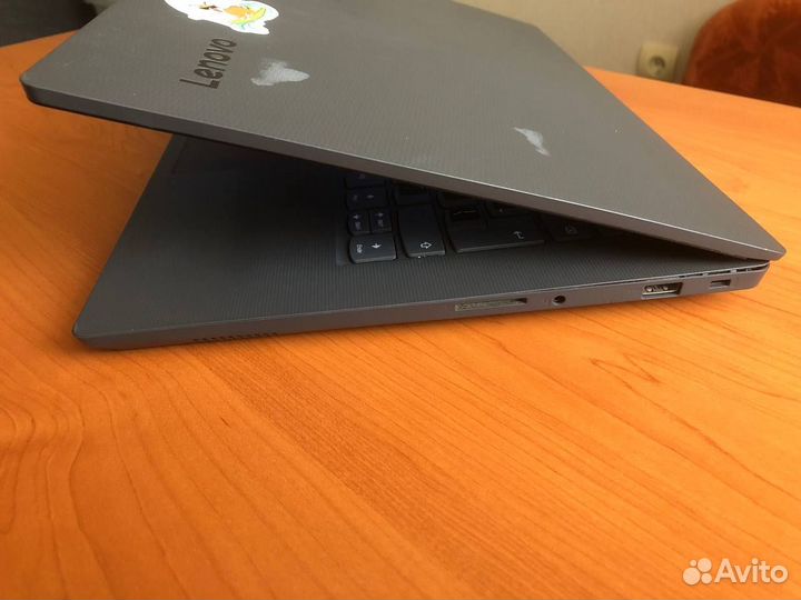 Ноутбук Lenovo V130-14IGM