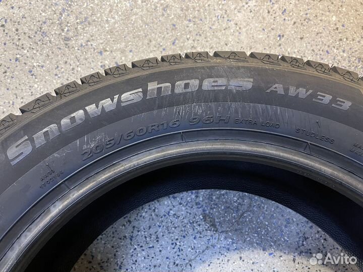 Kapsen SnowShoes AW33 205/60 R16 96H