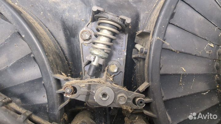 Вентилятор радиатора Volkswagen Transporter 4, 2000