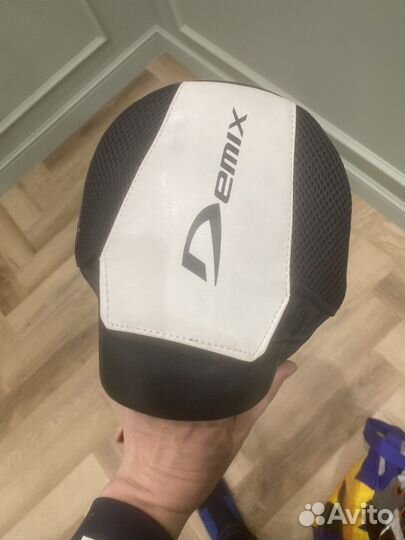 Перчатки боксёрские + шлем и подушка