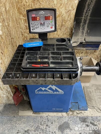 Балансировочный станок бу Trommelberg CB1960b