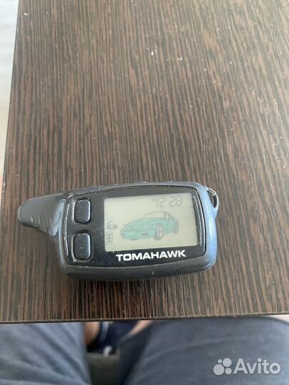Брелок tomahawk