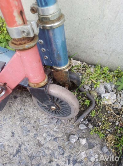 Детскаие сомокат