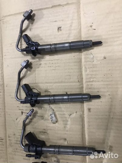 Форсунка Mercedes Ml164, w204,w203,906, 639, w211