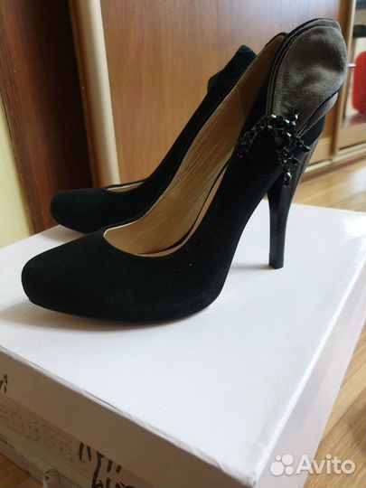 Туфли новые женские 36размер натур.замша