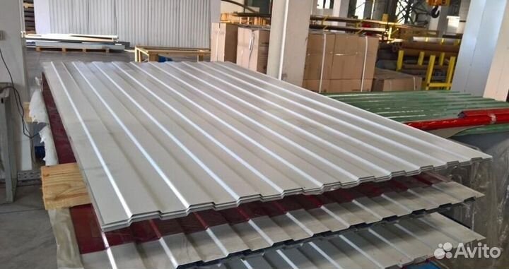 Профильный лист для гаража