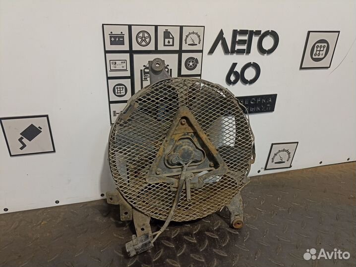 Вентилятор радиатора кондицион. Toyota Hilux Surf