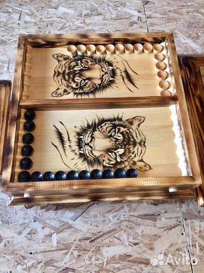 3 в 1 шашки, шахматы, нарды(столик, 2 табуретки)