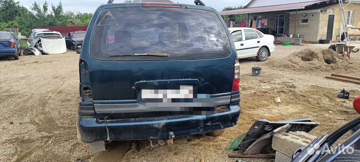 Кузов Опель Синтра (По частям)