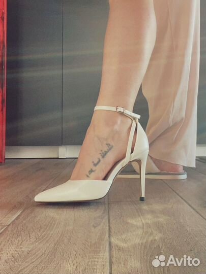 Босоножки женские новые