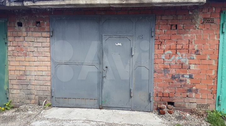 Гараж, > 30 м²